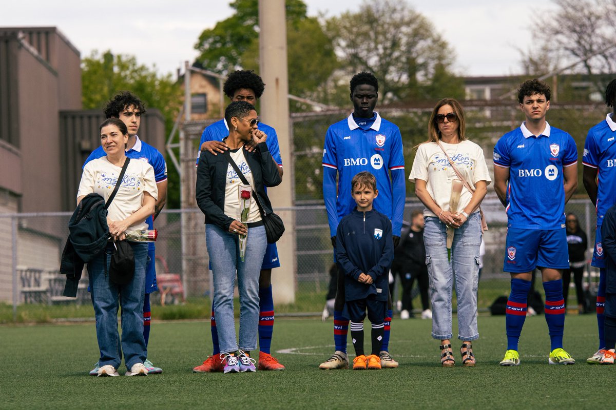 northyorka's tweet photo. Happy Mothers Day from all of us at NYA 💙🌹. 

Special thanks to @a_creatorsworld and @thediamondflorist1 for their support and making our walk out special. 

@mastersfa @league1ontario https://t.co/LRfhdl1pL0