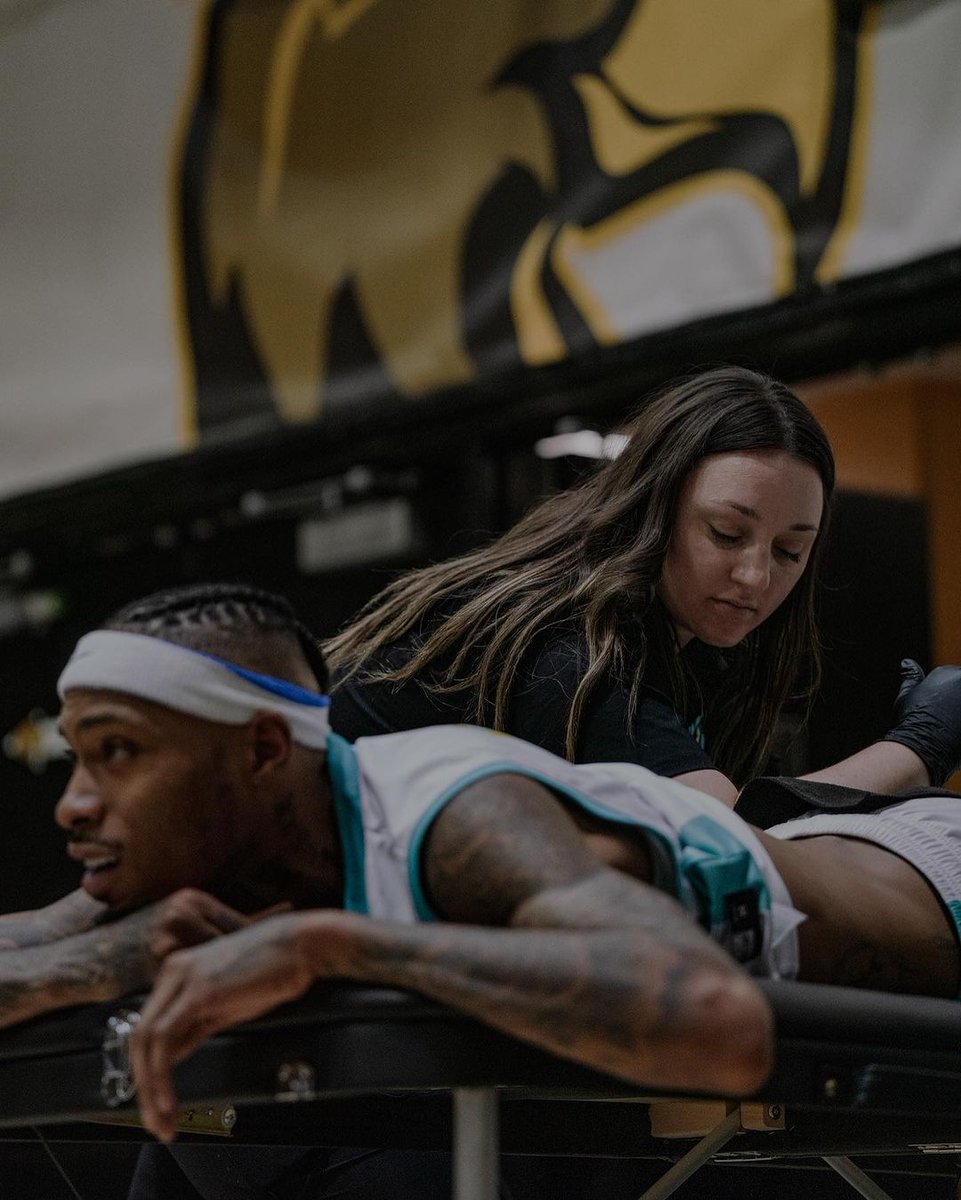 LaIgnite's tweet photo. 16-1 for the season…. Playoffs are just around the corner https://t.co/ukeTZMLWjh