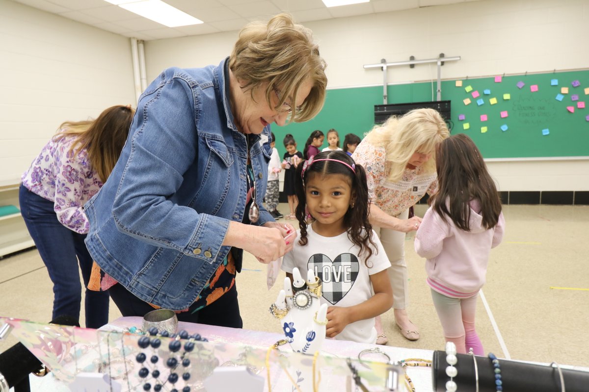 Joliet Schools 86 tweet media