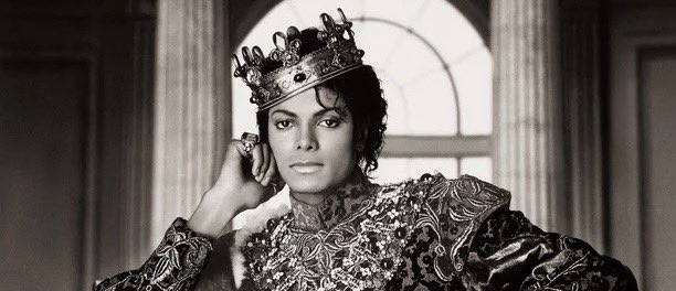 thelucyinmylife's tweet photo. *:⋆Michael Jackson’s photoshoots through the years (1969-2007)*⋆ ﾟ
— a mega thread 🧵
Part 4! https://t.co/pIqz9Fwxop