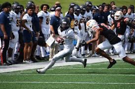 #AGTG Blessed to receive my first offer from Graceland University!
<a href="/4thQtMentality/">𝐂𝐨𝐚𝐜𝐡 𝐅𝐮𝐬𝐞</a> @MarshallRivals <a href="/Marchen44/">On Da Marc Sports🏈</a> <a href="/sterling__trey/">Tre Sterling</a> <a href="/FootballSvale/">Sunnyvale Football</a>