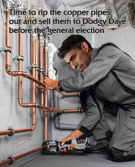 After Rishi Sunak delivers his bullshit speech he's off home to get the copper pipes out of #10 to flog<a href="/tag/runaway"class="tags"><span>#runaway</span></a><a href="/tag/30plee"class="tags"><span>#30plee</span></a><a href="/tag/30pflee"class="tags"><span>#30pflee</span></a>