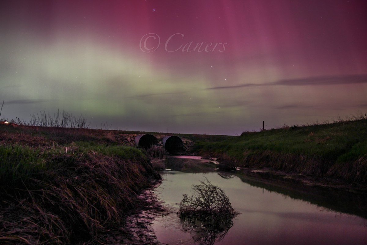 Finally finished editing… heres my favourites (thread) #wxtwitter #mbstorm #auroraboreal #auroras