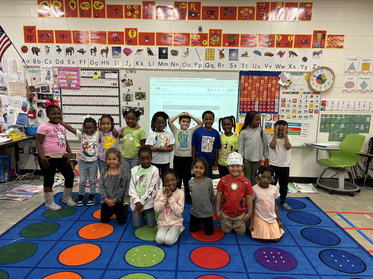 Check out my smarty pants!!! Every one of them have mastered the HMH sight word list for kindergarten. Many of them have went on to the first, second, and even third grade list! When I say I am proud, I mean just that! #msSewellskinders #welovereading @ELA_HCS @HFE_HCS