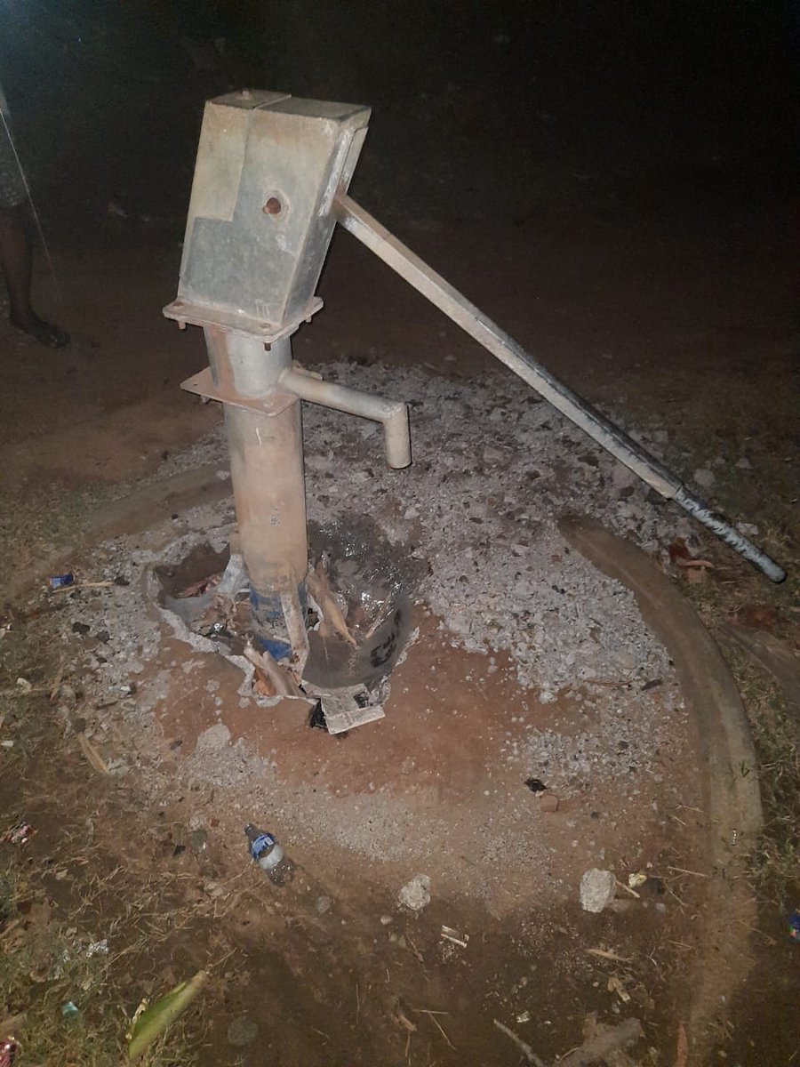 Nilesh Anirudha Nayak (@anirudhanilesh) on Twitter photo ଦେବଗଡ଼ ଜିଲ୍ଲା ରିଆମାଳ ବ୍ଲକ ଟୀଙ୍କବିର ଗାଁ ହାଟ ଛକ ହାଇସ୍କୁଲ ନିକଟରେ ଥିବା ନଳକୂପ ଟି ଦିର୍ଘ ୬ ମାସରୁ ଉର୍ଦ୍ଧ୍ଵ ସମୟ ଧରି ଅଚଳାବସ୍ଥା ରେ ପଡ଼ି ରହିଛି। <a href="/PRDeptOdisha/">Panchayati Raj and Drinking Water Department</a> <a href="/ReamalBdo28293/">BdoReamal</a> ଏଥିପ୍ରତି ଦୃଷ୍ଟି ଦେଇ ମରାମତି କରିବା ପାଇଁ ଅନୁରୋଧ। <a href="/Deogarhdistadmn/">Collector Deogarh</a> <a href="/CMO_Odisha/">CMO Odisha</a> <a href="/ZP_Deogarh/">Zilla Parishad, Deogarh</a> <a href="/RWSS_Deogarh/">EE RWS&S Deogarh</a> <a href="/IPR_Odisha/">I & PR Department, Odisha</a> ଦେବଗଡ଼ ଜିଲ୍ଲା ରିଆମାଳ ବ୍ଲକ ଟୀଙ୍କବିର ଗାଁ ହାଟ ଛକ ହାଇସ୍କୁଲ ନିକଟରେ ଥିବା ନଳକୂପ ଟି ଦିର୍ଘ ୬ ମାସରୁ ଉର୍ଦ୍ଧ୍ଵ ସମୟ ଧରି ଅଚଳାବସ୍ଥା ରେ ପଡ଼ି ରହିଛି। <a href="/PRDeptOdisha/">Panchayati Raj and Drinking Water Department</a> <a href="/ReamalBdo28293/">BdoReamal</a> ଏଥିପ୍ରତି ଦୃଷ୍ଟି ଦେଇ ମରାମତି କରିବା ପାଇଁ ଅନୁରୋଧ। <a href="/Deogarhdistadmn/">Collector Deogarh</a> <a href="/CMO_Odisha/">CMO Odisha</a> <a href="/ZP_Deogarh/">Zilla Parishad, Deogarh</a> <a href="/RWSS_Deogarh/">EE RWS&S Deogarh</a> <a href="/IPR_Odisha/">I & PR Department, Odisha</a>