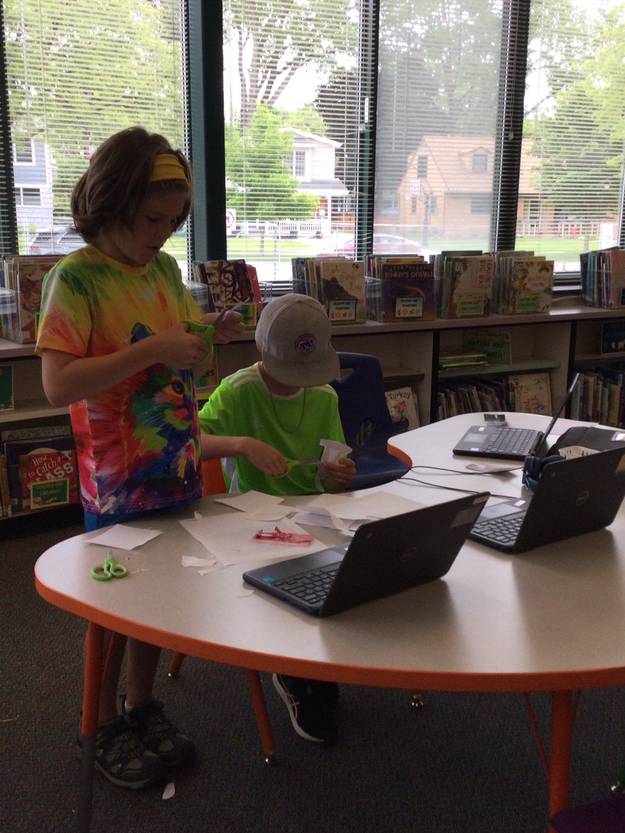 AHSD25Westgate's tweet photo. 4th graders from Mrs. Levin’s class creating fractured fairy tale puppet shows in the @WestgateLMC using the @DoInkTweets app!🧌 #wgleads #d25itspersonal https://t.co/iXZ6B3K1NT
