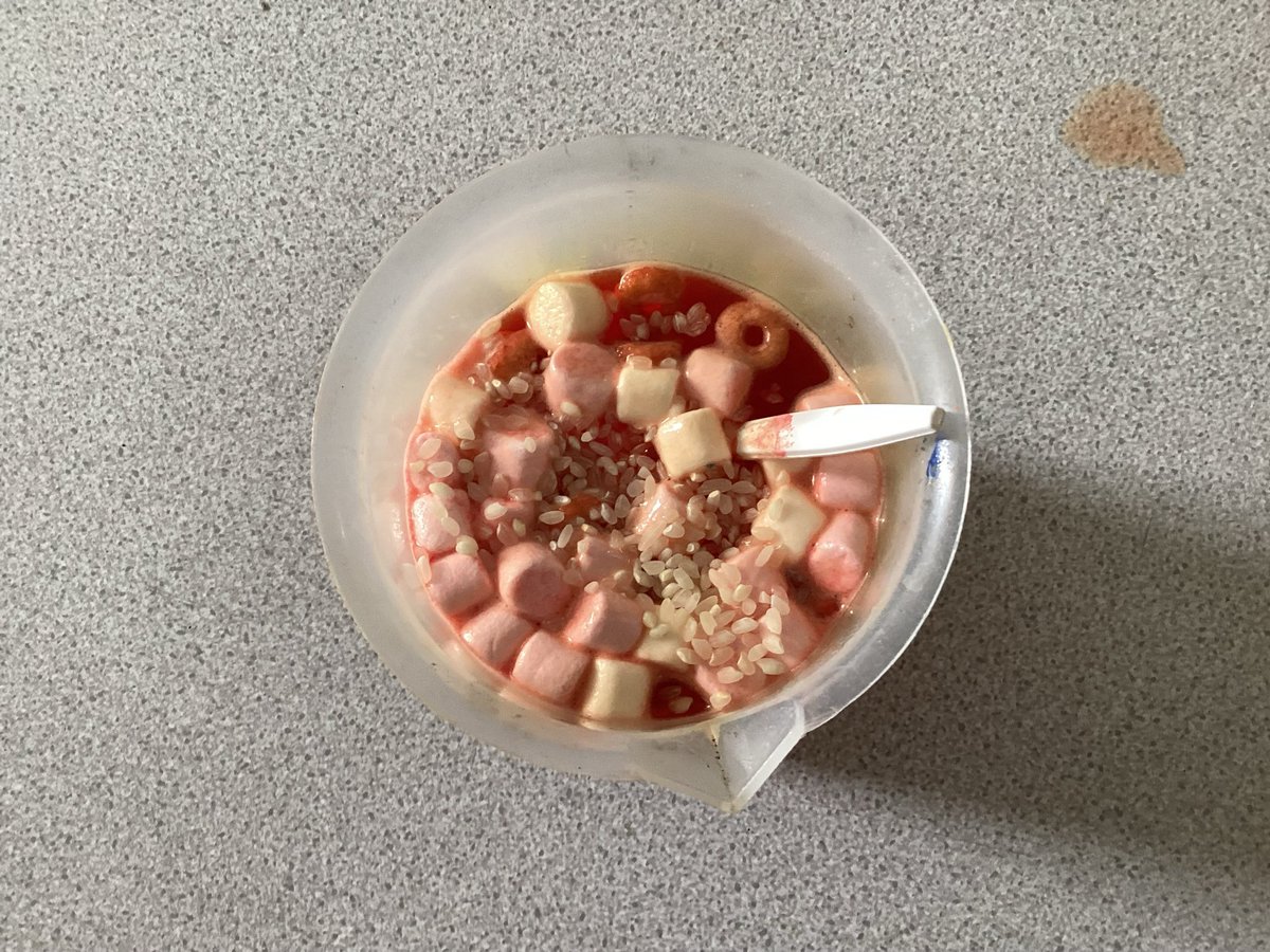 RavenhurstCP's tweet photo. This afternoon, year 6 were learning about blood and its function in the human body. 

We discovered it is actually magical; it transports oxygen, fights infection and even clots, without being told! 

We also had lots of practical fun making our own ‘fake’ blood 🩸 https://t.co/0fkRTrAyS3