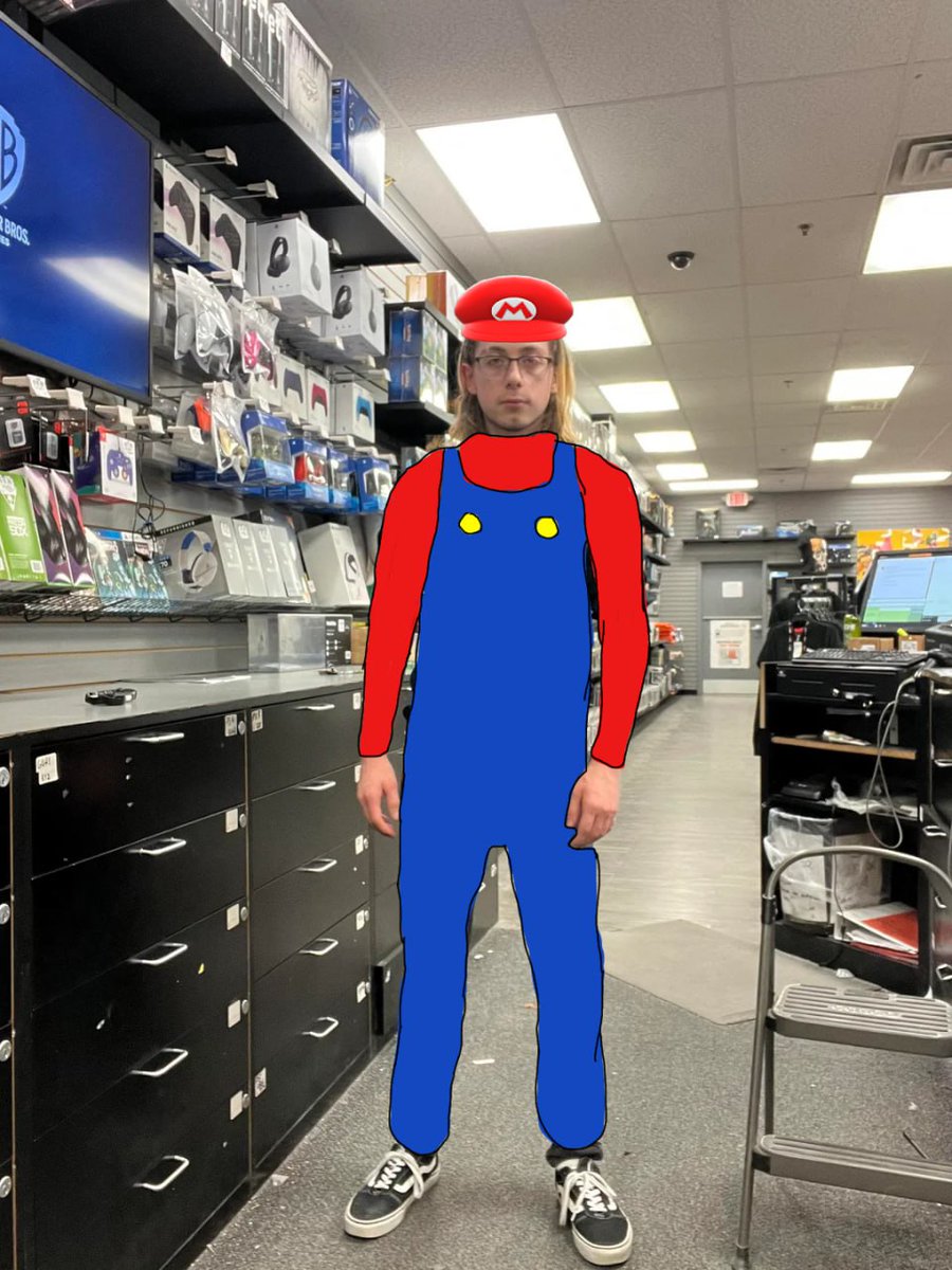 GamestopEvan's tweet photo. just found this in the backroom

am i wheeling in this fit? https://t.co/Igeb8Zhd82