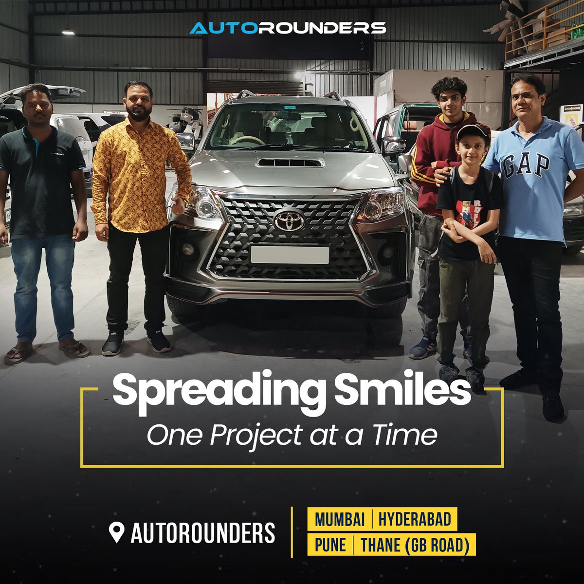 Autorounders's tweet photo. We make sure our customers are the Happiest!!
Autorounders delivery pictures are the proof. 💯🔥

#Autorounders #CarModification #CarPaint #PaintJob #CustomizedInterior #InteriorCustomization #CarCustomization #Mumbai #Pune #Hyderabad #Thane #ThaneGBRoad https://t.co/nShP9zGsQy