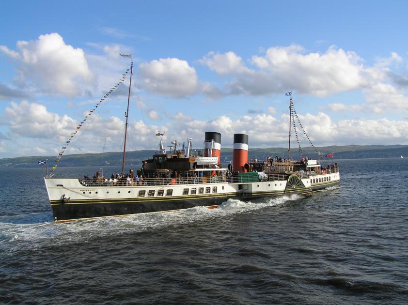 The paddle steamer Waverley made two test approaches to Helensburgh pier as part of ongoing sea trials. dlvr.it/T6qKSy 🔗 Link below