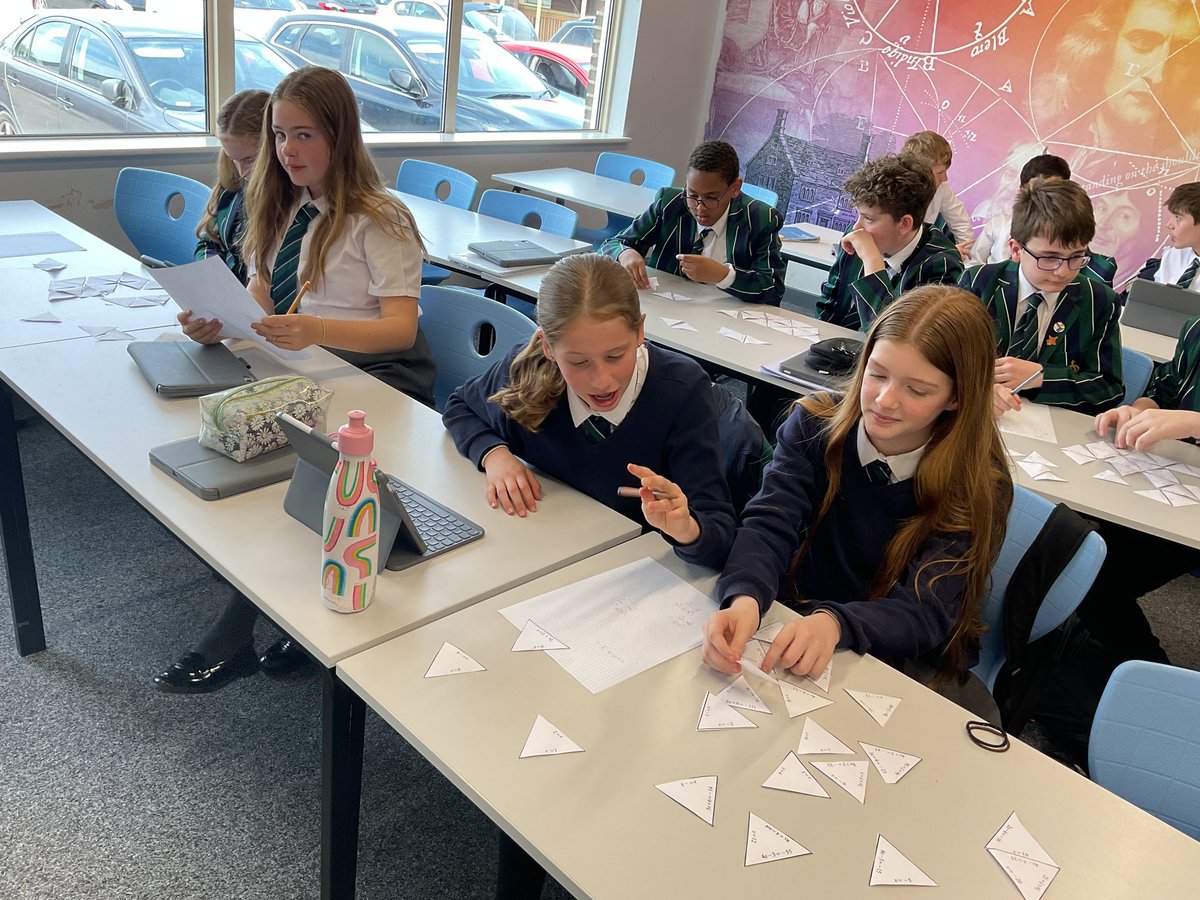 King's School Maths tweet media