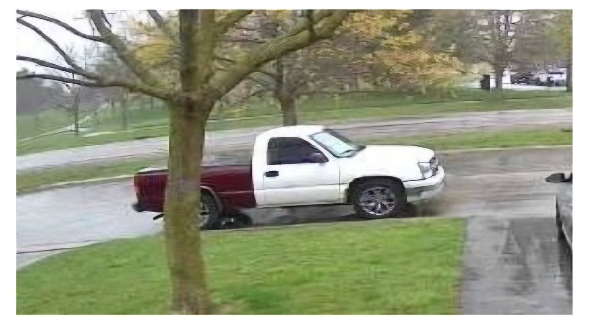 #HaldimandOPP is investigating a vehicle theft from an Elmvale Crt.  address in #Townsend @HaldimandCounty on May 2/24. Anyone with camera footage from around 12:30am. or any info about this 2004 Chev Silverado, can call #OPP 1-888-310-1122 or @hncrimestoppers 1-800-222-8477^pc