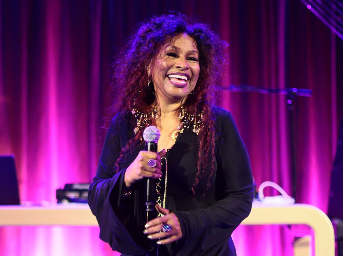 #NP I'm Every Woman- @realchakakhan on #SmoothDrive981 with @Ayokunmi_k x @JoyUrueye Listen Live: smoothlive.smooth981.fm:8000/smoothlivefm128 ❤💙🤍 #Smooth981 #LoveMusic #LoveLife #SmoothFmLagos