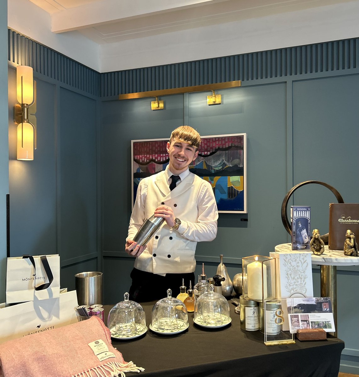 We are delighted to be taking part in the inaugural @The_VQ_Cork Inspired Cocktail Competition. Our bar supervisor Jake will be making a Maharani Mizz, utilising fantastic Maharani Gin made in Cork. #TheMontenotte #thevq #worldcocktailday