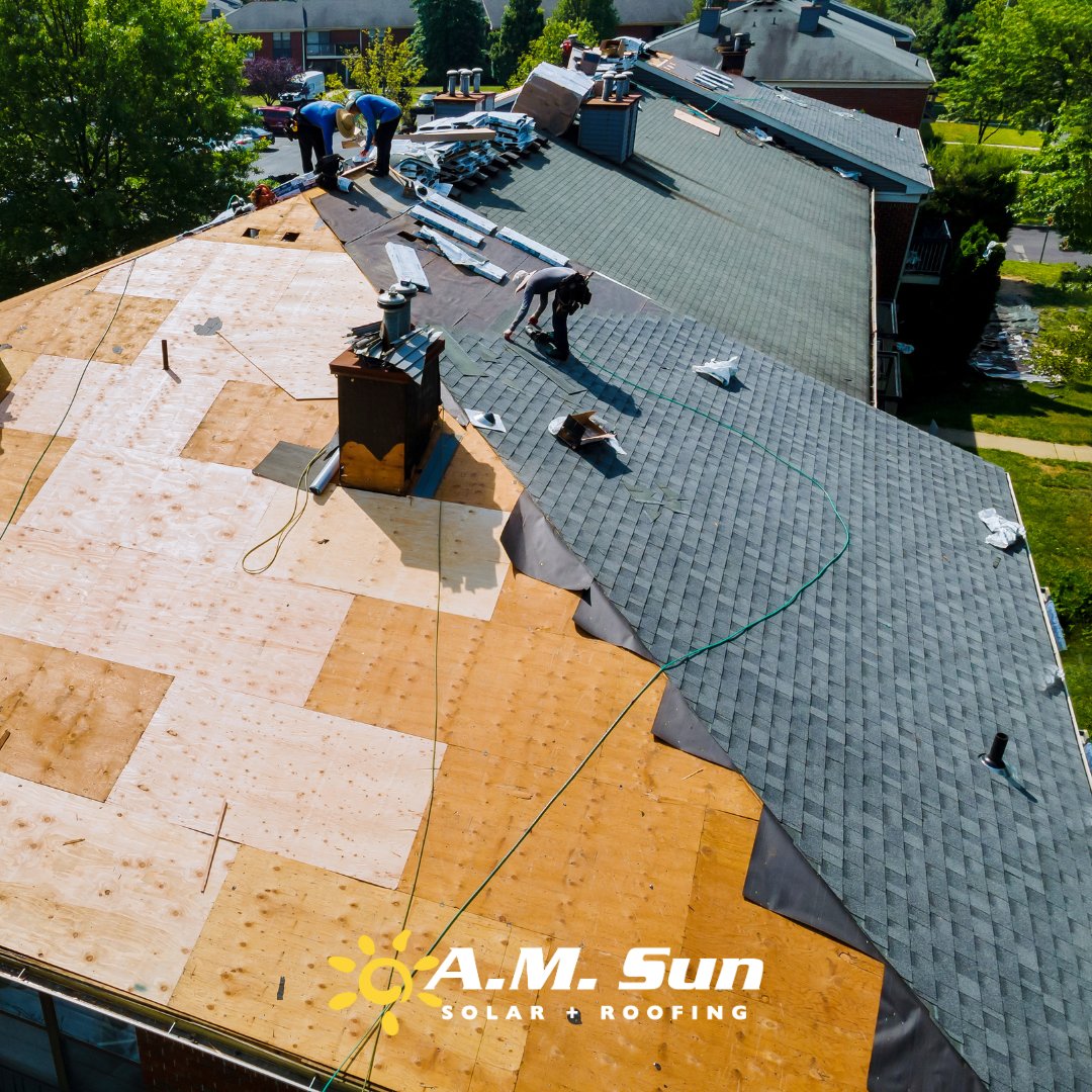 Here are 3 reasons why you should trust A.M. Sun Solar & Roofing with your roofing projects: 🛠️Local Expertise 🛠️ Careful Handling 🛠️ Dedicated Service Tap to get a free roof inspection!🏠 amsunsolar.com/roofing/