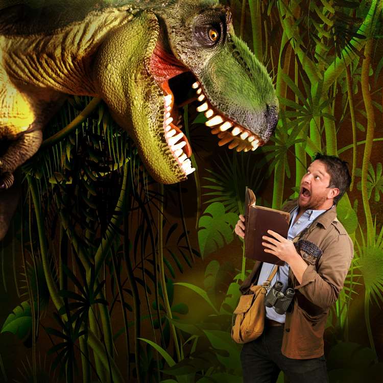 🦕‘Ultimate Dinosaurs’ is the hit stage show starring dinosaur aficionado @Ben_garrod 🦖Come and test your knowledge against Ben in this roarsome interactive show 📆26 May 🕐1pm 🎫£3.50pp 📢Tickets on sale NOW! 💻tinyurl.com/4mrvm5ap