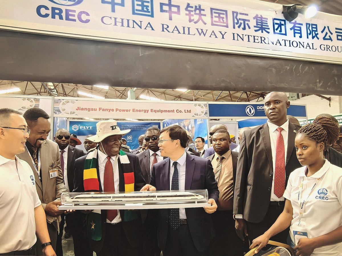 Chinese railway International group to work with our national railways of Zimbabwe 🇿🇼.  Thank you, China 🇨🇳 @zim_china @ChineseZimbabwe @MFA_China. Very soon, we will see Harare Bulawayo Vic Falls bullet train 🚅.