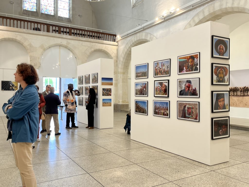 L’ambassade avait à cœur de soutenir ce festival nomade, né sur les rives du fleuve Niger en 1996, voyageant en France, qui continue d’honorer ses origines, avec ce temps fort sur le Niger, qui se poursuit avec les représentations des Tambours de Maradi et de Yacouba Moumouni