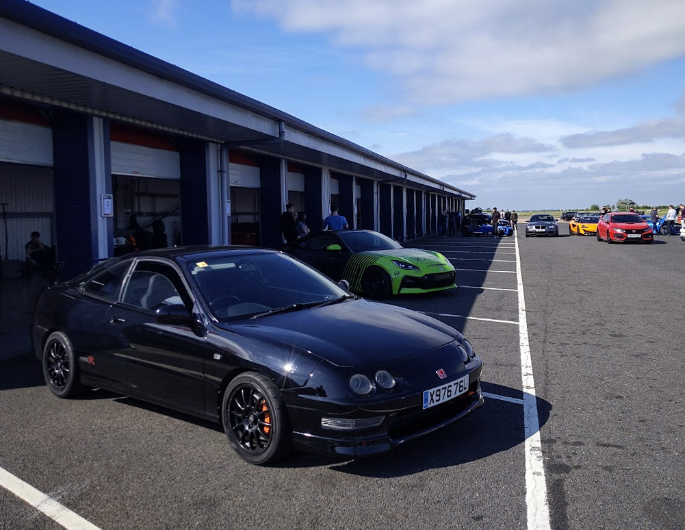 Track day at Bedford today, the Honda as great as ever. Never done the full circuit before - the back section is great. But man you use a lot of fuel here being on the gas so much.
