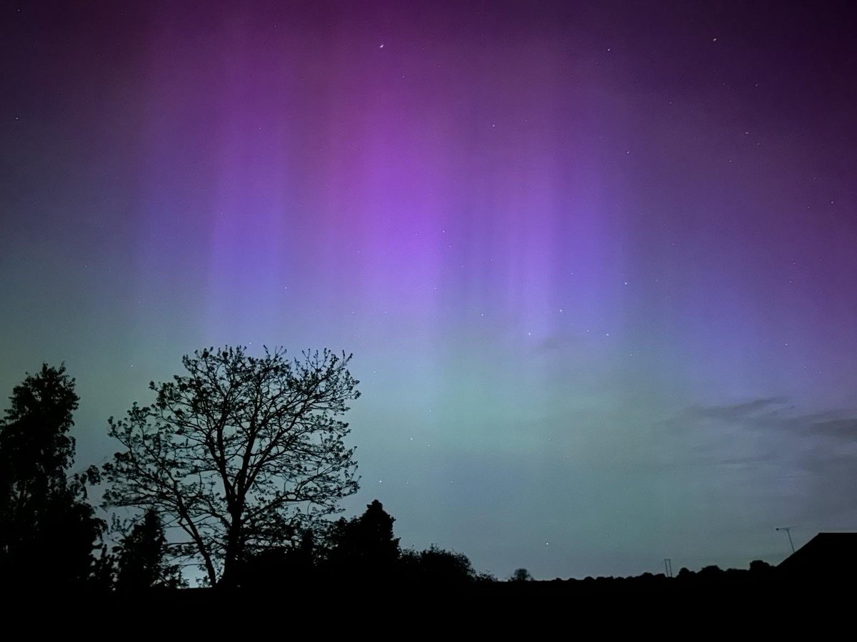 Did people see the wonderful Northern Lights (or Aurora Borealis) over Peterborough and the rest of the UK this weekend? 😮 They occur when electrically charged particles from the Sun collide with the Earth. ☀️ 🌍 Some great piccies shared all over social media 💙