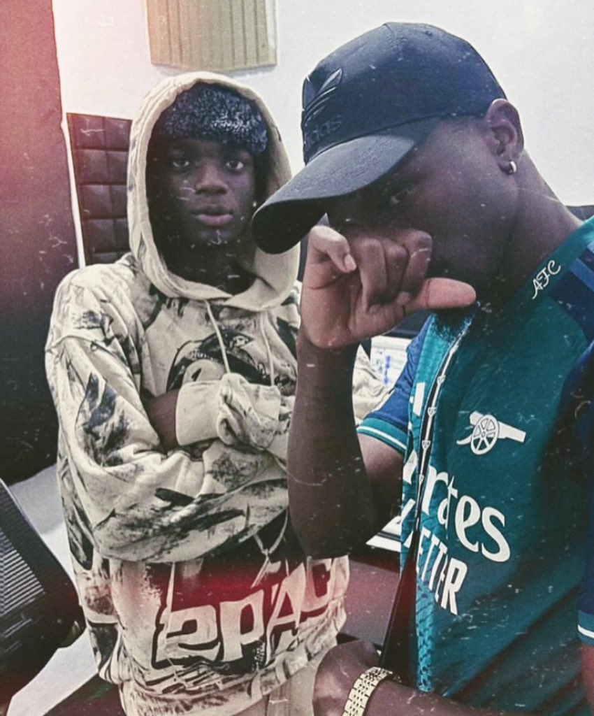 #GalaxyTop7 with <a href="/RealKenie_/">Man With The Vibes😎</a> 

7. Commander - <a href="/JohnBlaqMusic/">John Blaq 🐐</a> 
6. Believer - <a href="/AnknownProsper/">𝔸ℕ-𝕂ℕ𝕆𝕎ℕ</a> 
5. Insido - <a href="/prettybanks73/">Pretty Banks( The Banks KingDom ⭐)</a> 
4. Masavu - <a href="/AzawiOfficial/">Azawi</a> 
3. Kamasu - <a href="/AlienSkinUg/">ALIEN SKIN OFFICIAL</a> 
2. Sipimika - <a href="/YungmuloUG/">YUNG MULO</a> &amp; <a href="/Ksheebah1/">Sheebah</a> 
1.  Swiriri - <a href="/badboykapeke/">Kapeke</a> ft <a href="/RickmanManrick/">Rickman Manrick</a>