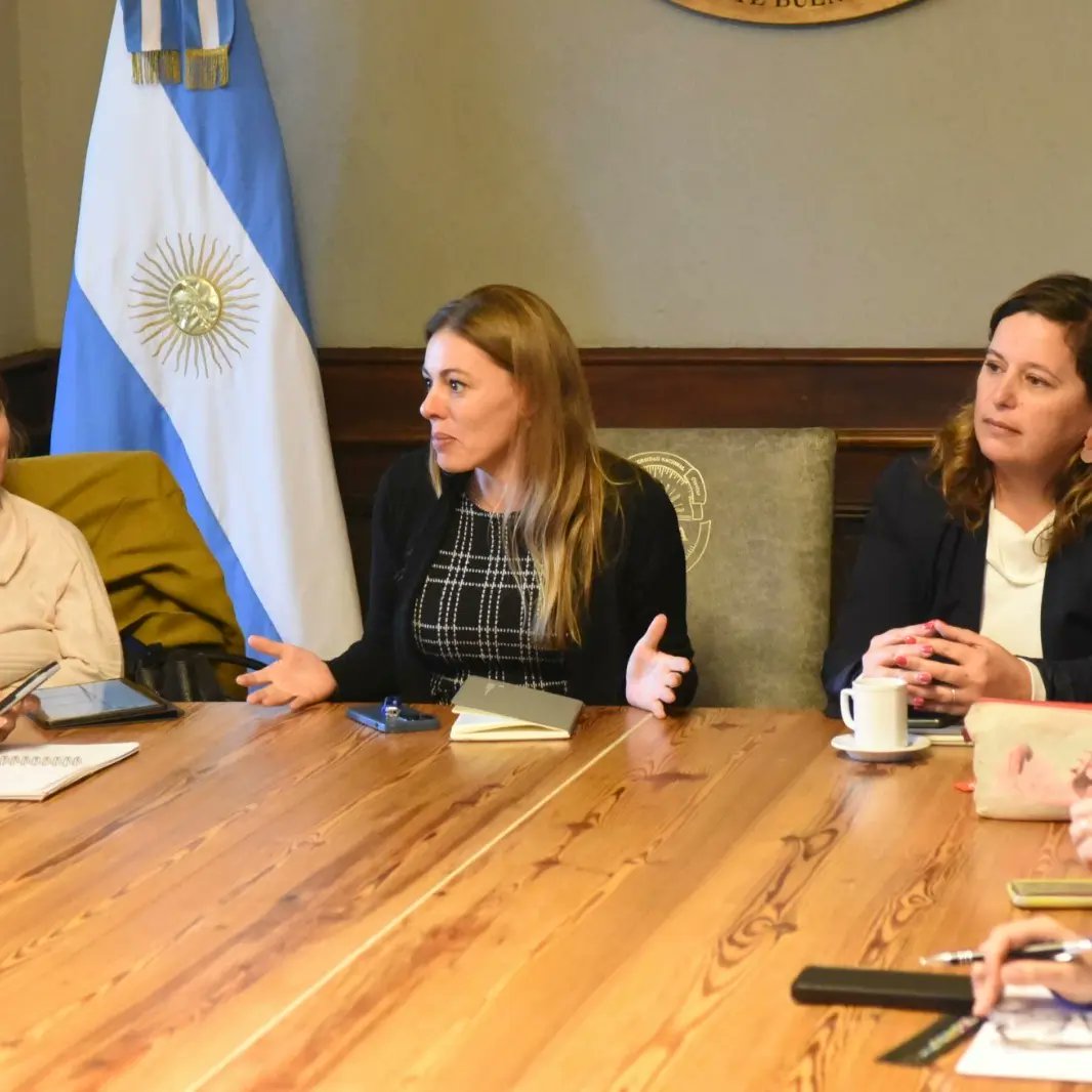 Florencia Castro tweet media