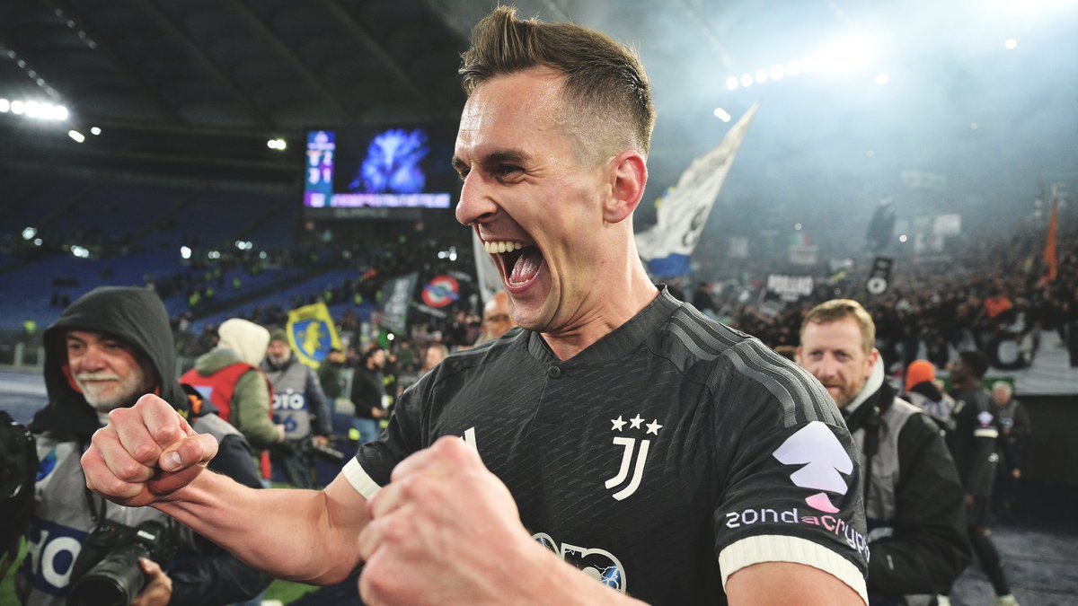 Juventus is the team with most #CoppaItaliaFrecciarossa titles in history with 14. 

They reached the final after a dramatic Milik winner vs Lazio ⚪⚫ @juventusfcen