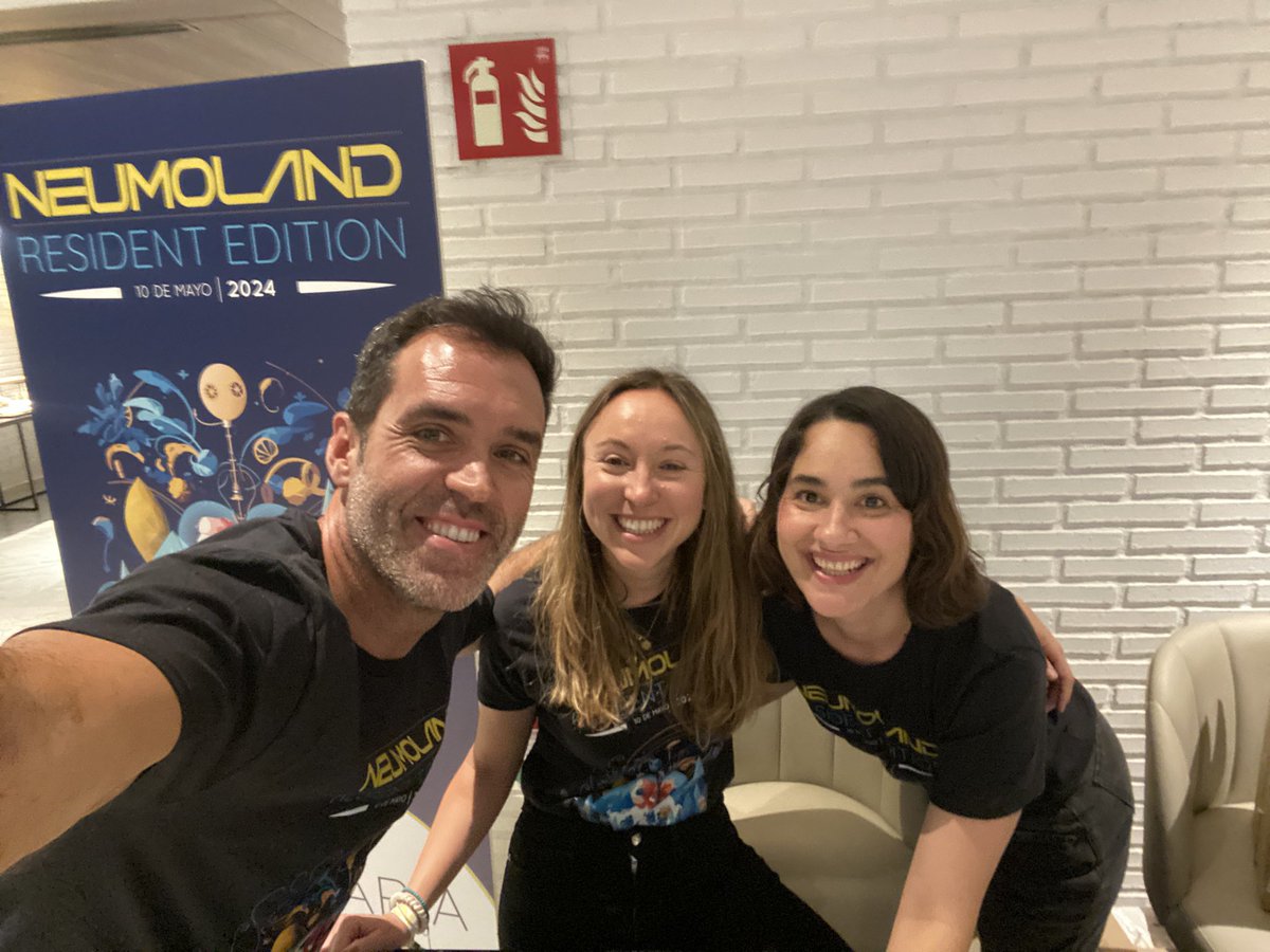 Javier Perez Pallares #Neumologia (@jpallaresneumo) on Twitter photo Increíble experiencia #neumoland2024. Éxito rotundo de este “loco” y novedoso proyecto formativo para residentes de #NEUMOLOGIA.
Trabajazo increíble de <a href="/inspiranetwork/">Inspira Network</a> <a href="/Paper4People/">Paper4People</a>.
Gracias a los ponentes por “compartir”
#broncoscopia #pleura #asma #EPOC #VMNI #ecografia Increíble experiencia #neumoland2024. Éxito rotundo de este “loco” y novedoso proyecto formativo para residentes de #NEUMOLOGIA.
Trabajazo increíble de <a href="/inspiranetwork/">Inspira Network</a> <a href="/Paper4People/">Paper4People</a>.
Gracias a los ponentes por “compartir”
#broncoscopia #pleura #asma #EPOC #VMNI #ecografia