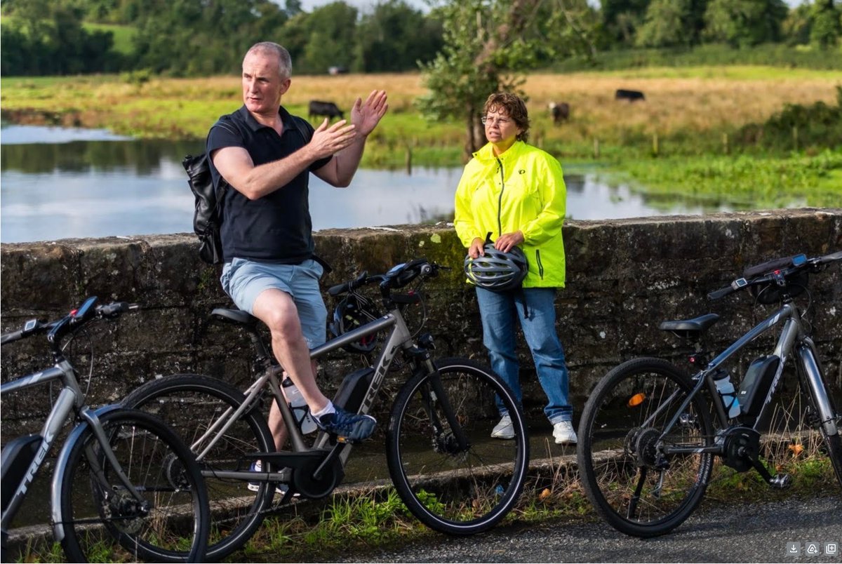 The us-irelandalliance.org started a cycling vacation on the border between Ireland and Northern Ireland us-irelandalliance.org/arts_culture/n….  @SimonHarrisTD recently noted that many Irish know Paris and Berlin better than Derry and Belfast. What better way to learn about the border, the