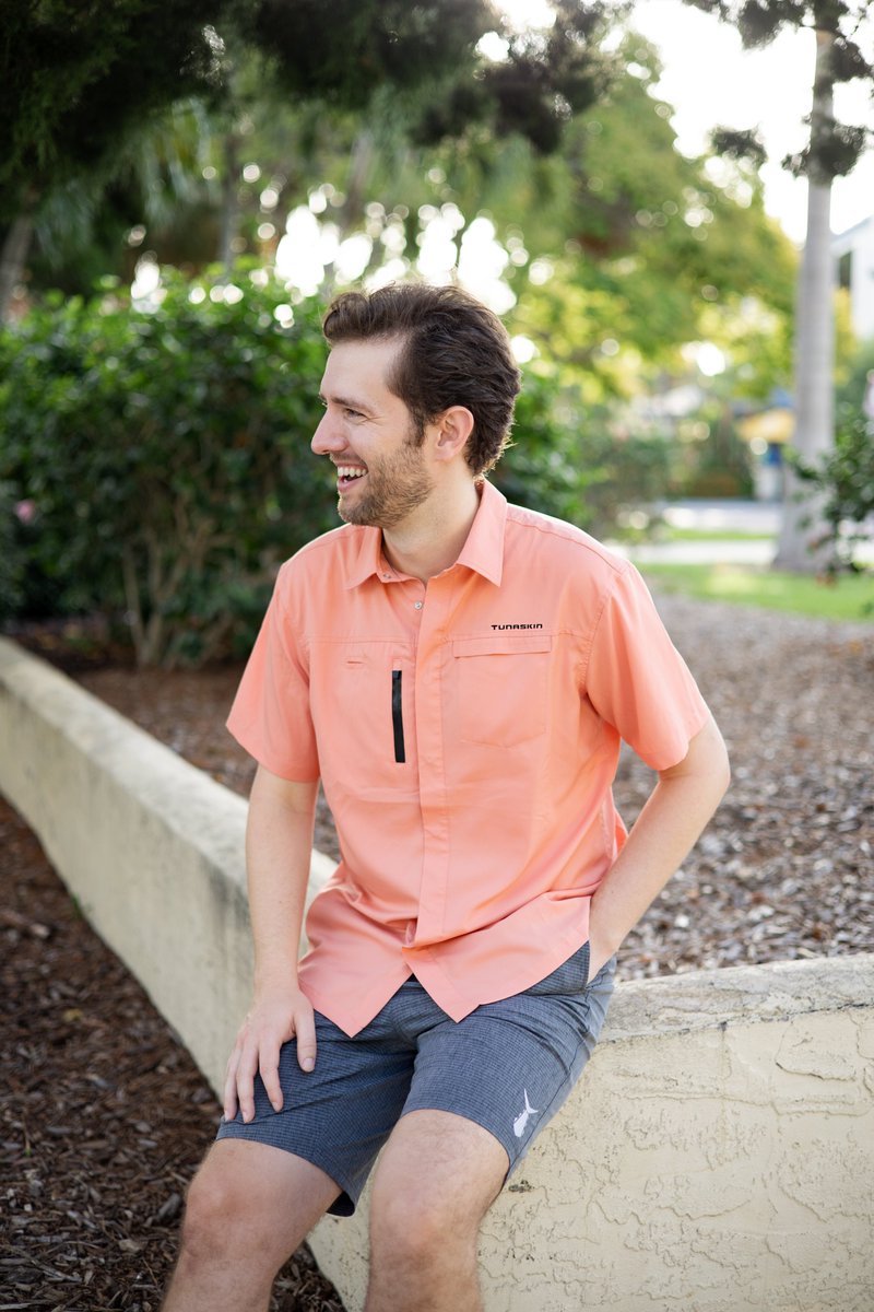 Our Ahi One Short Sleeve in the color clay is almost sold out! Shop sizes S, M &amp; L while supplies last. What new colors do you want to see for this style?

Shop Ahi One Short Sleeve | tunaskin.co/products/tsk-a…

#tunaskin #liveacrazygoodday