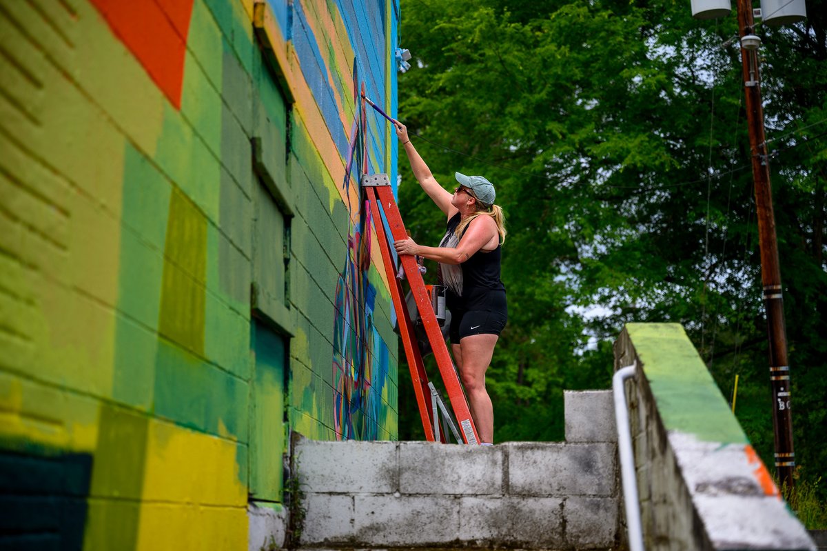 If you are out on Crabtree Creek Greenway this Bike Month, be sure to stop by our latest Bike Month mural, painted by local artist Britt Flood! The mural can be found along Crabtree Creek Greenway off Milburnie Road just before New Bern Avenue.