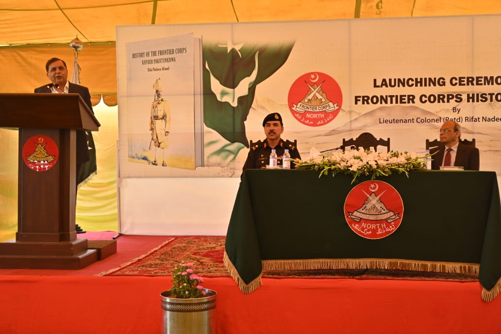 _iMAKsays's tweet photo. Fort Balahisar Hosts Grand Launch of Book on Frontier Corps KPK! A momentous occasion unfolded within the storied walls of the Balahisar Fort, #Peshawar, as a distinguished gathering convened for the launch of a seminal book chronicling the rich history of the FCKP. #FCKP https://t.co/KVUHhHRfUN