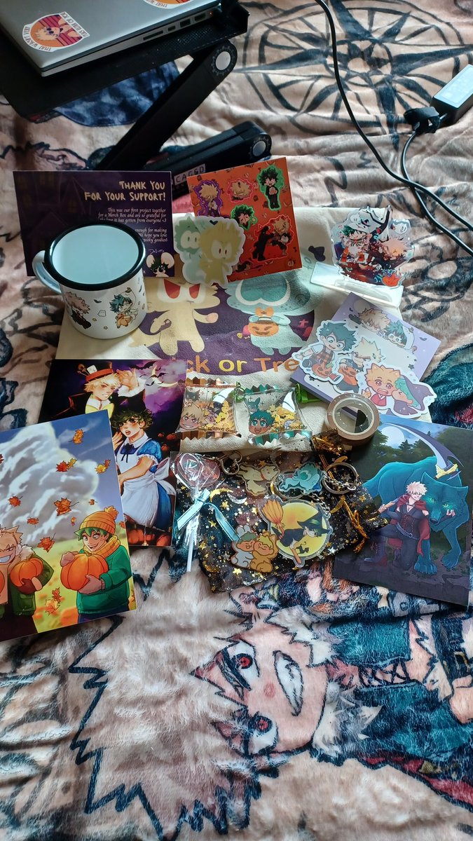 Got my stuff from <a href="/BkDekuHalloween/">Tricks and Treats! | LEFTOVERS OPEN 10/2</a> and I'm so so happy with everything! Can't wait to use the bag and mug CONSTANTLY lol, and the stickers and charms are so cute! Gotta find space for the prints too, everything is so lovely! Thanks for all the hard work everyone! 😆❤️❤️