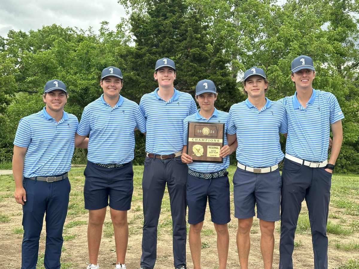 ADButlerOW's tweet photo. ‼️BREAKING NEWS‼️

@OlatheWestGolf are the 6A Regional Champions at Praire Highlands!  On to state next week in Garden City! @OWNovacekOWLS https://t.co/EQ4JydM4aY