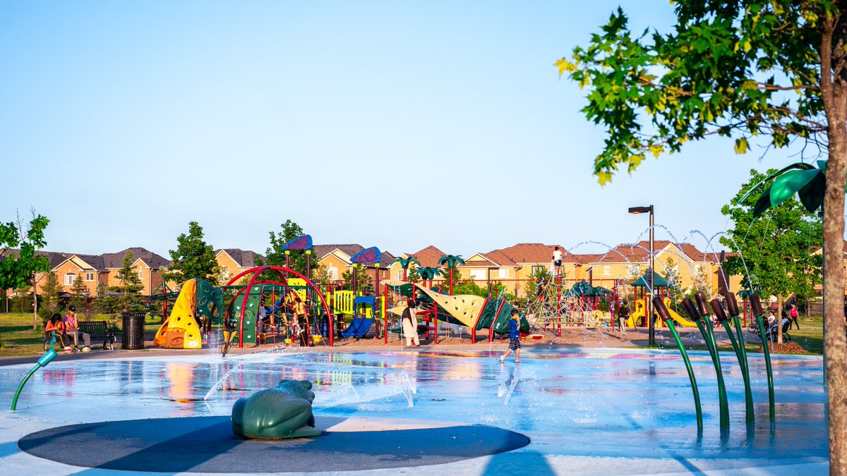 Get ready because splash pads and wading pool are officially OPEN for the 2024 season, starting May 18! 🎉 Whether you're a family looking for some quality time together or an individual seeking a refreshing break, we've got you covered! 💦 🔗: ow.ly/ya8N50REPf0