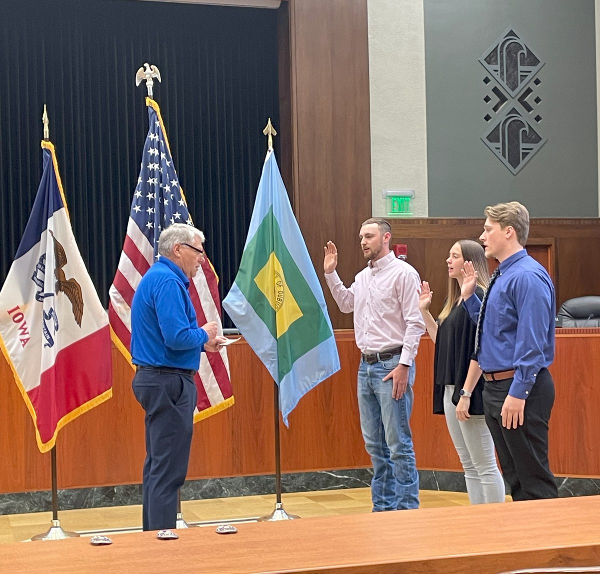 Dubuque_PD's tweet photo. The Dubuque Police Department welcomes our newest officers, Cassidy Randl, Joey Kimball, and Camerin McClain!  Congratulations and welcome to the DPD! https://t.co/TSmElzj2h6