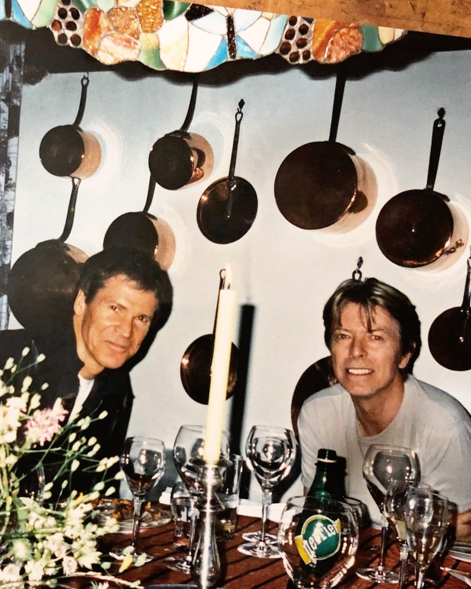 RIP DAVID SANBORN

Sad to learn of the passing of American alto saxophonist, David Sanborn.

Bowie fans will know him best for his sublime work on Young Americans and David Live, he also played flute on the latter.

The sad news was posted on his social pages in the last hour...