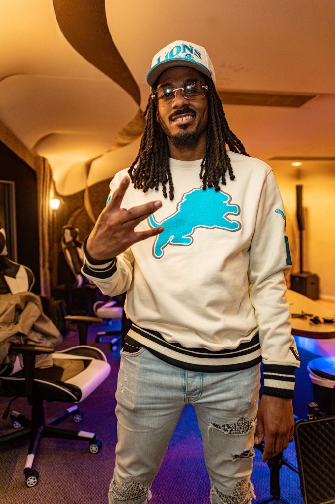 ChefGeech's tweet photo. Mr 🖕🏾🆙 a good thing & Replace it for better #Saffron #NFL #ChefGeech #Detroit #DraftRecap #Lions https://t.co/4T8cfqMI3I