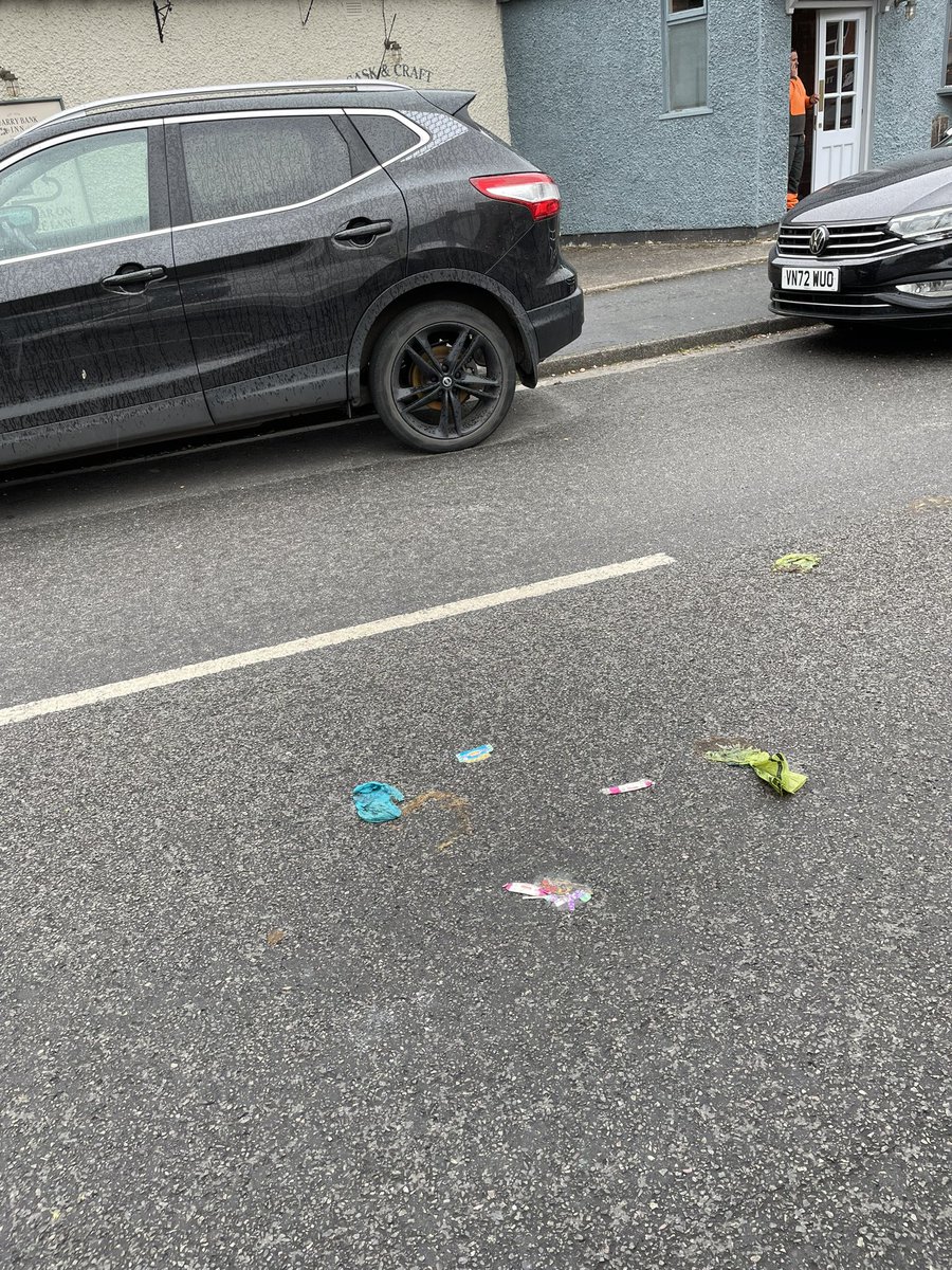 Dave_Halkyard's tweet photo. Thanks for this @AmeySupport, @OneTrafford, @TraffordCouncil. The requirement to scrape flattened bags of dog sh*te off the floor your operatives have dropped from my bin today. I’ve picked it up, bagged it, and binned it once but your helpful staff redistributed it on the road! https://t.co/659yJfdD02