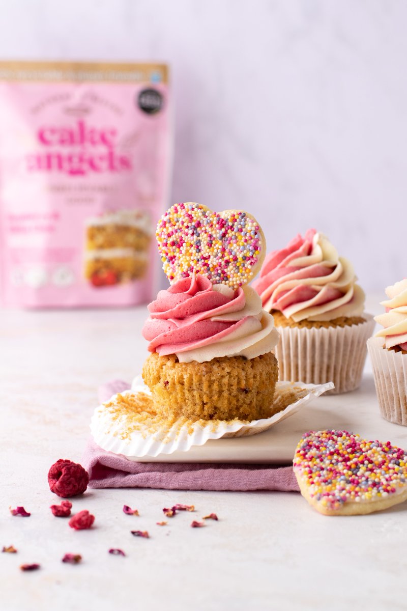 It's #NationalCupcakeLoversDay 😍🧁

We're definitely cupcake lovers here at Cake Angels! Which one is your favourite? 🤩

#cupcake #cake #cupcakes #cupcakerecipe #cakemix #mixes #flavour #baking #bakingcakes #bakingrecipe #naturalrebellion