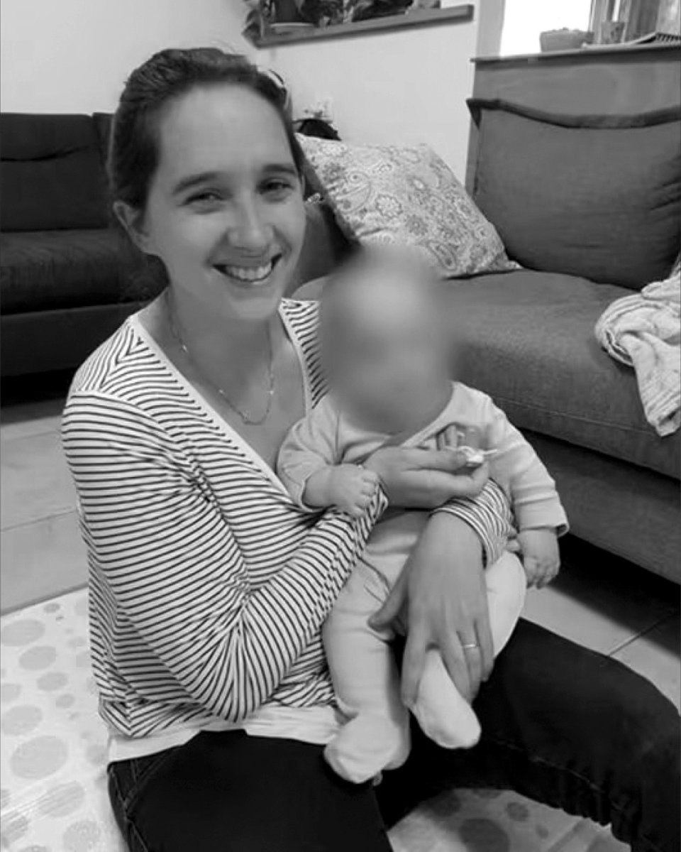 Adi Vital-Kaploun, dont la famille est originaire d'Ottawa, était une scientifique et experte en cybersécurité. Elle a été assassinée alors qu'elle protégeait ses deux fils de 4 ans et de 4 mois, le 7 octobre par le Hamas, au Kibboutz Holit. 

Elle avait 33 ans.  

🕯 Que sa