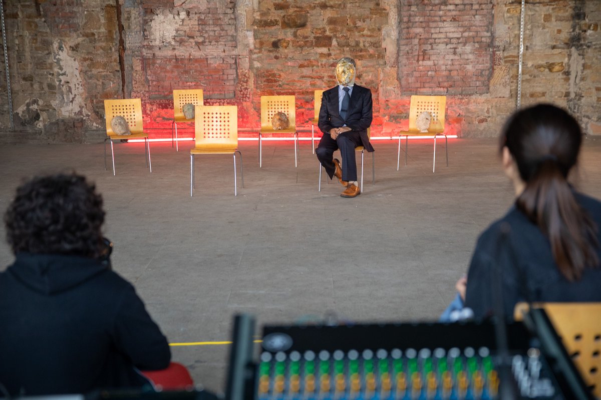 Urbex_audio's tweet image. Urbex Audio - Artist Roundtable:

Join us for an exclusive look behind Urbex Audio, an interdisciplinary exploration across three abandoned buildings around the theme of "Exhaustion".