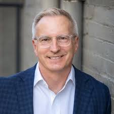 CareersWSU's tweet photo. 🗓️Next month 6/4, join us for Bite-Size Book Club Q&amp;A w/author Dave Mitchell! Open to all #WSU staff &amp; faculty, join us for this unique opportunity to hear from the author and interact with fellow readers 📚. Learn more &amp; register: https://t.co/1FhiwN7cvW https://t.co/yhTjUkjdig