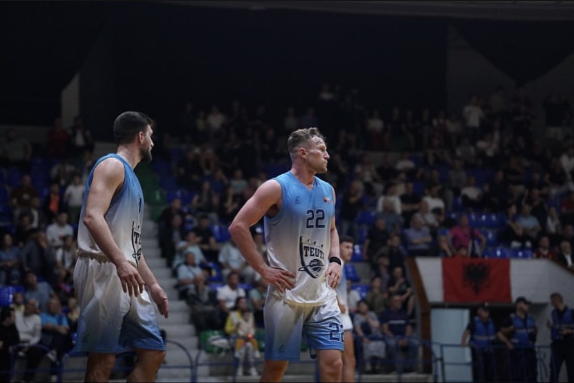 CoachEliBurk's tweet photo. TO THE CHAMPIONSHIP

@BenUMBB alum @jsmall2303 and KB Teuta Durres advance to the Albanian Superliga championship where they will face the top seeded Beselidhja. Congratulations Jay! https://t.co/4V3Q4UuUY4