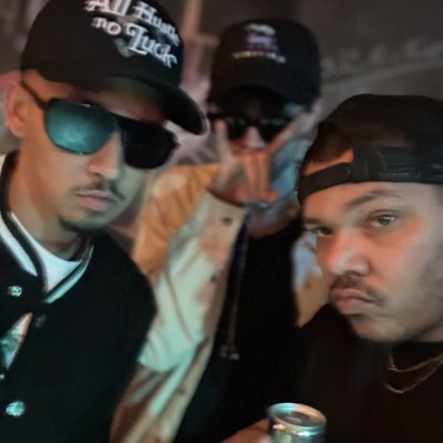 SupportNewWest's tweet photo. #NewProfilePic https://t.co/dk2NEjzCyk
