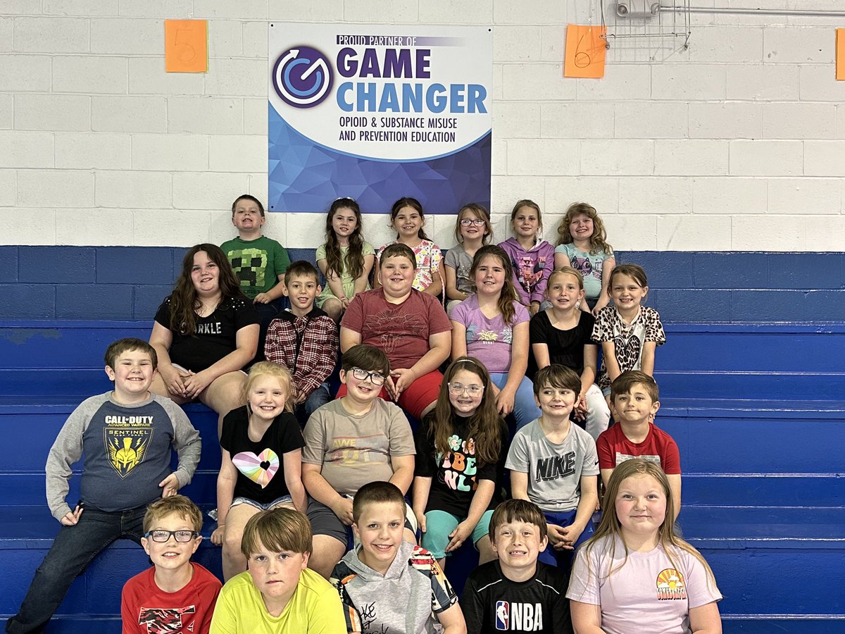 RamageGC's tweet photo. Kim Legg, Director of Prevention for the GameChanger movement was kind enough to send Ramage Elementary one of the new GameChanger signs. Thank you Kim! https://t.co/yqJ6dTNL27