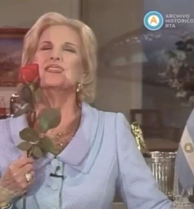 todavía ni me llegó el código y yo sigo planeando el outfit