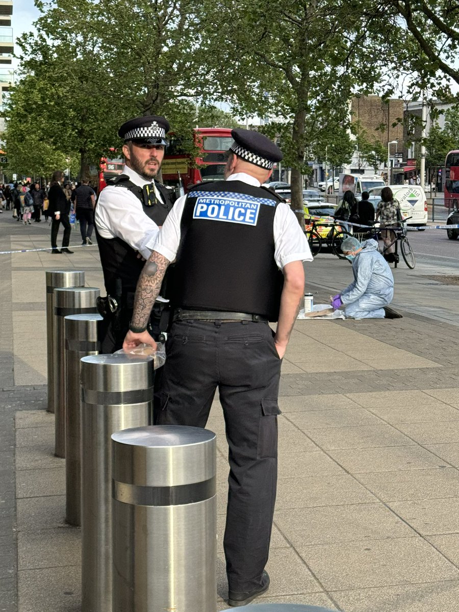 cameronstewart_'s tweet photo. A Met Police crime scene team are on site outside the #Woolwich Elizabeth line station after todays earlier attack that was captured by passing commuters. https://t.co/vVFnGkl14J