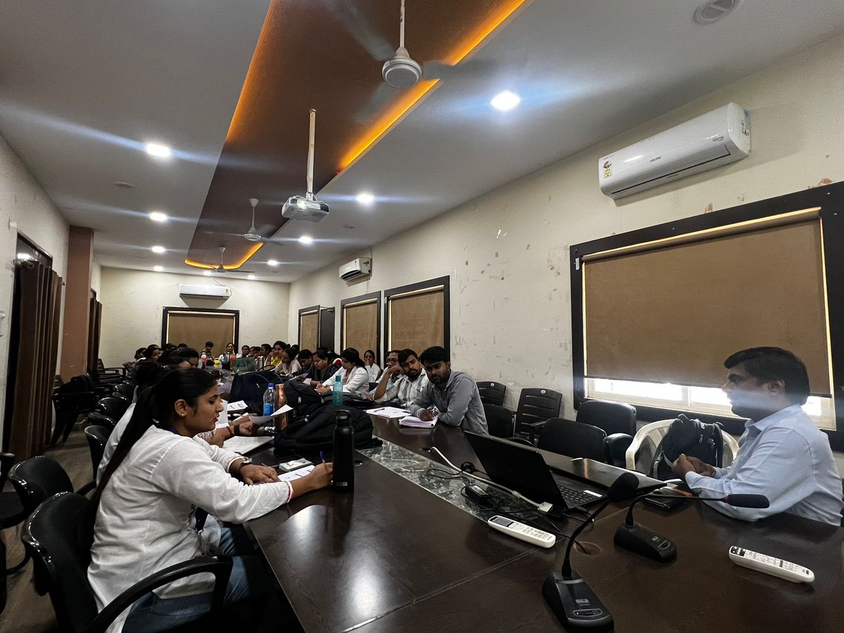 NISHTHA_CPHC's tweet image. Empowering #communityhealthofficers (CHOs) in #Sehore district, #MadhyaPradesh! Over 70 #CHO attended an orientation session supported by #NISHTHA on #NQAS and #Kayakalp certification.