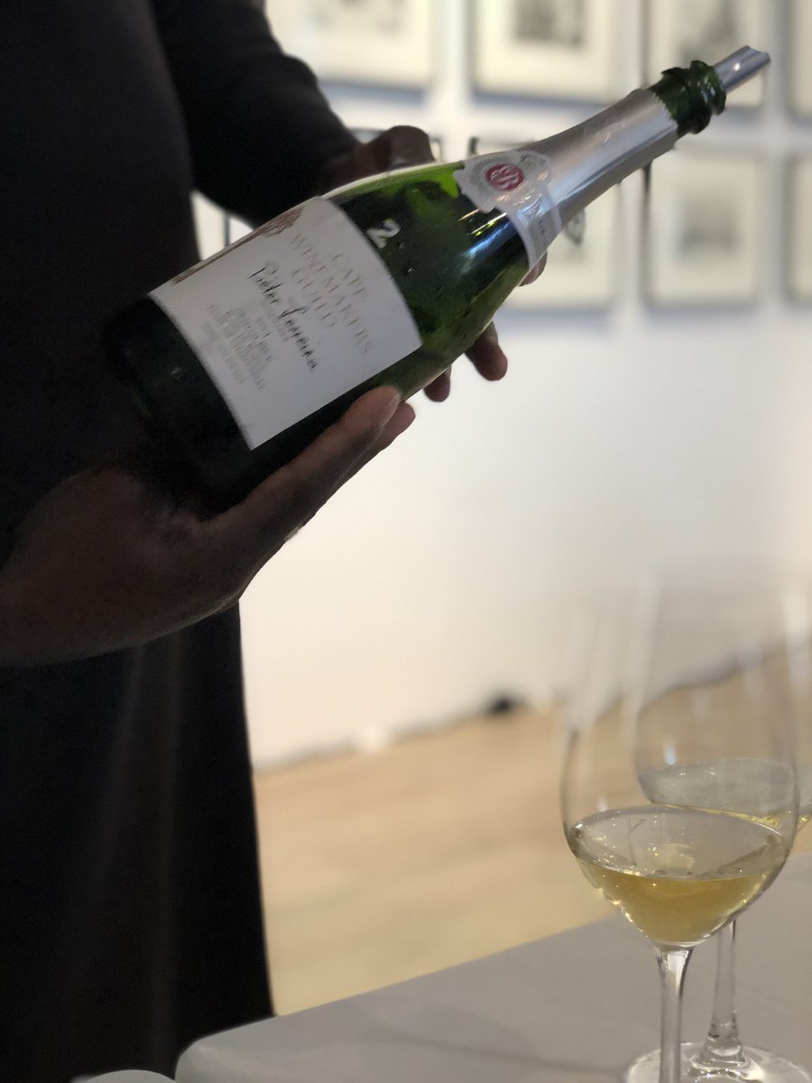TsepangMolisana's tweet photo. Save the Dates!
40th @Nedbank @CapeWinemakersG Auction
🍇22 August: Cape Town Showcase
🍇27 August: Pretoria Tasting & Braai
🍇28 August: Joburg Showcase
🍇4 + 5 October: Final Pre-Auction Tasting,Nedbank CWGAuction,Lord Charles Hotel
#cwgshowcase
#cwgauction
#nedbankcwg2024 https://t.co/FCtIY2OIF3